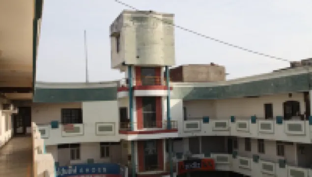 OYO 23171 호텔 메트로 리젠시 메루트 호텔