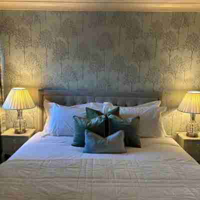 Burford Lodge Hotel Rooms