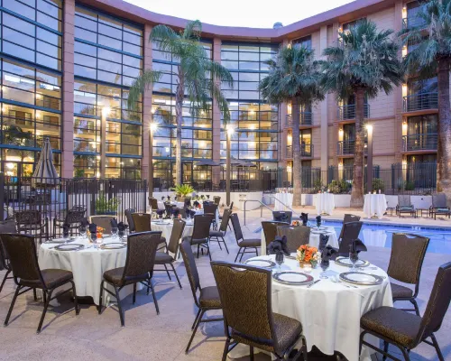 Embassy Suites by Hilton Phoenix Biltmore Nổi bật Photos
