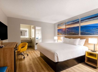 Days Inn by Wyndham Mooresville Lake Norman