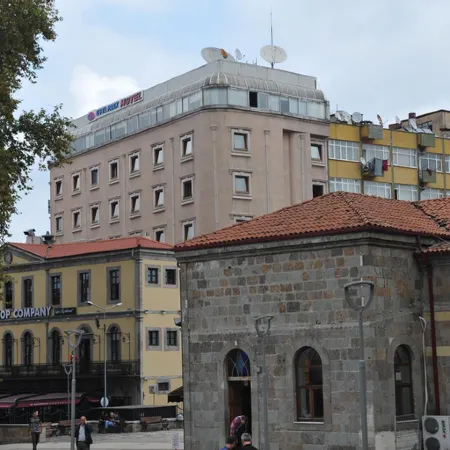 Usta Park Hotel