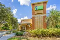 Extended Stay America Select Suites - Tampa - Brandon Hotels near Finish Line