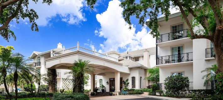 The Capri Inn Hotels in Naples