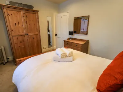 Partridge Holme Hotels near Peter Rabbit and Friends