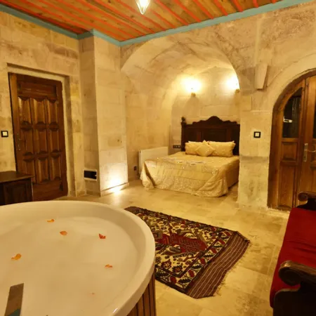 Travel Inn Cave Hotel