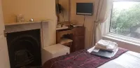 The Wilton Guest House - balcony