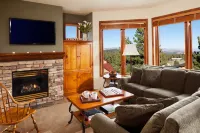 Juniper Springs Resort Hotels in Mono County