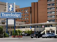 Travelodge by Wyndham Everett City Center Các khách sạn ở Everett