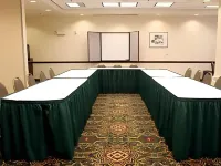 SpringHill Suites Fairbanks - parking