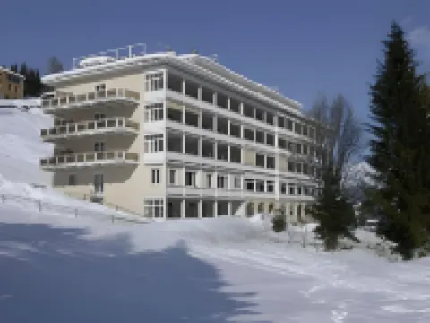 Davos Youth Hostel Hotels in Davos