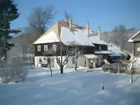 Pension Laura Hoteles en Chřibská