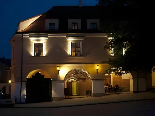 Hotel Pod Ciżemką Hotels in Tarnobrzeg