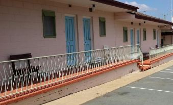 Rainbow Motel Queanbeyan