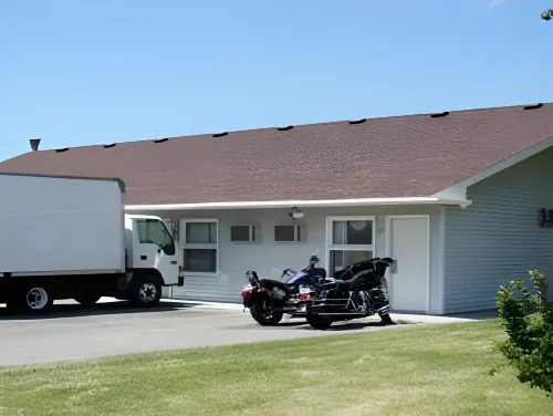 Oakdale Motel Hotels in Owatonna