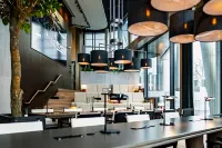 Radisson Blu Hotel at Porsche Design Tower - breakfast