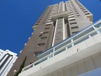 布宜諾斯艾利斯Mc公寓 貝尼多姆老鎮附近的飯店