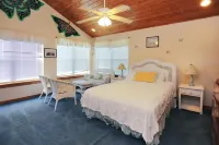 Hatchling Hideaway by Pristine Property Vacation Rentals