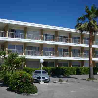 Hôtel Mercure Villeneuve-Loubet Plage Hotel Exterior