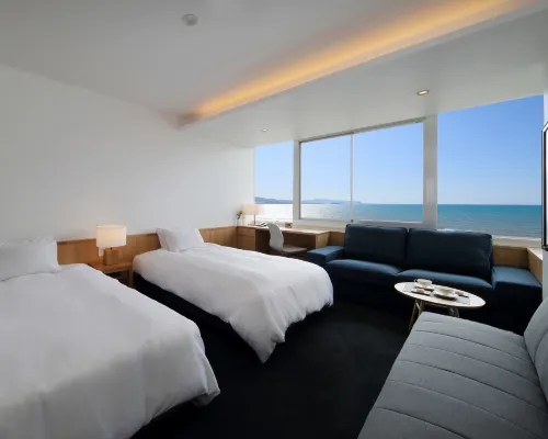 Yuhikaigan Shokaku Hotels in Tateyama