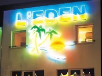 Hôtel Restaurant l'Evidence Các khách sạn ở Neufchateau