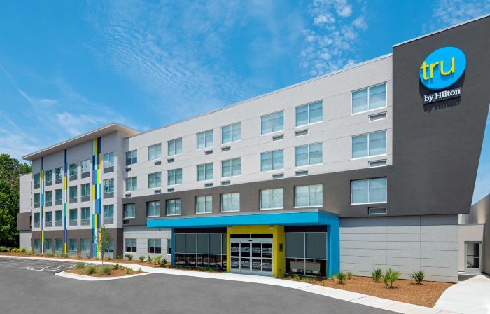 Tru by Hilton Wilmington