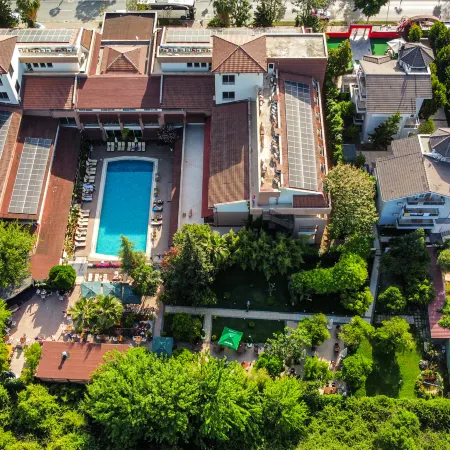 Rose Resort Hotel