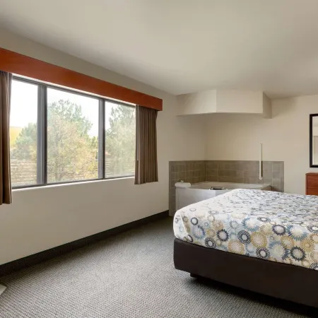AmericInn by Wyndham Havre