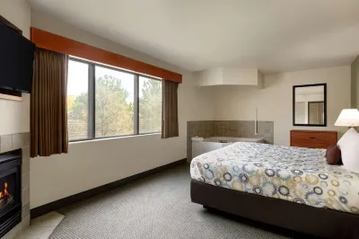 AmericInn by Wyndham Havre Hotels in Hill County