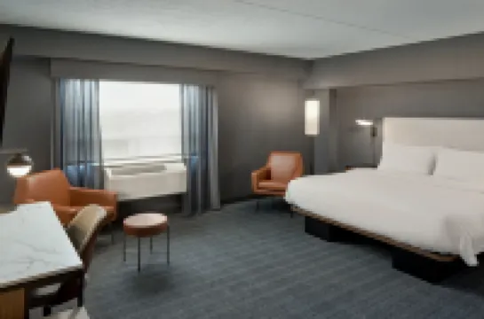 คอร์ทยาร์ด โดย มาริออท รีจีน่า ดาวน์ทาวน์ โรงแรมใน