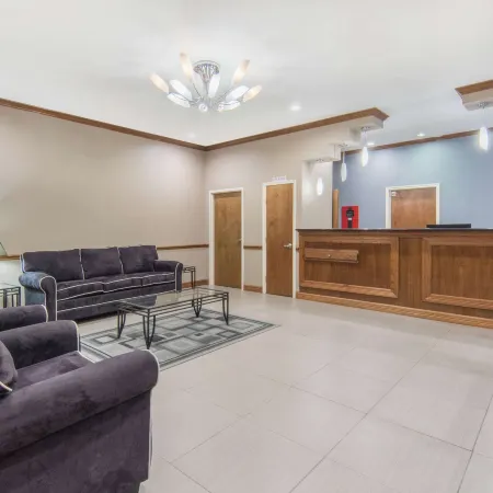 Days Inn by Wyndham Baytown East