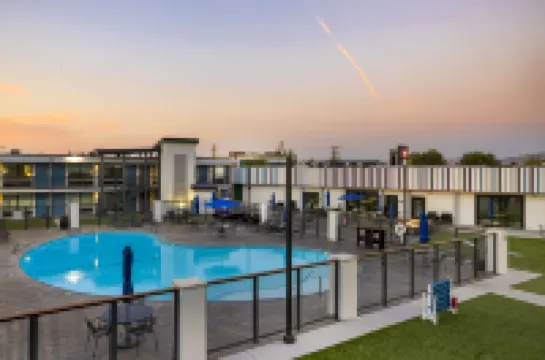 Aiden by Best Western @ South Reno