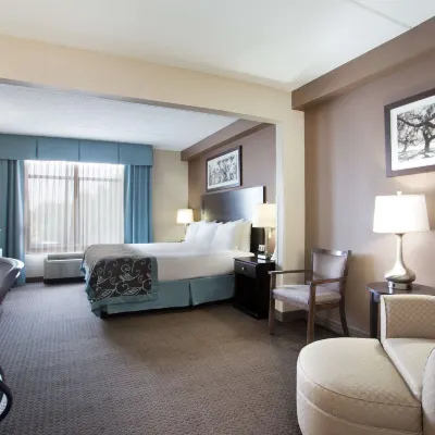 Wingate by Wyndham Garner/Raleigh South Hotels near Artspace