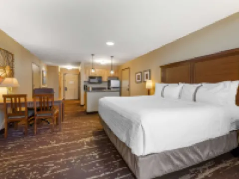 Best Western Premier the Lodge on Lake Detroit Hotels in Becker County