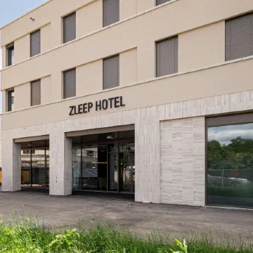 Zleep Hotel Lausanne-Chavannes Отели рядом с достопримечательностью «Лозанна - центр города»