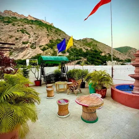 Nahargarh Palace Hotel