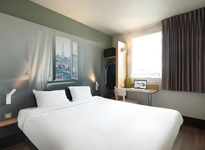 B&B HOTEL Paris Porte de la Villette