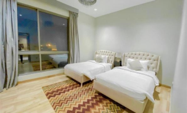 Dragon Hotel and Resort