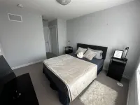 Cozy Whitby Retreat - 2 Bedroom Private House Hotels in Oshawa