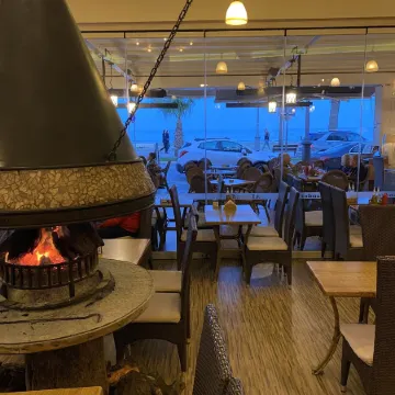 Hai Hotel Отели в г. Ларнака