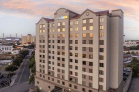 โรงแรม Sonesta ES Suites ที่ San Antonio Downtown Alamo Plaza