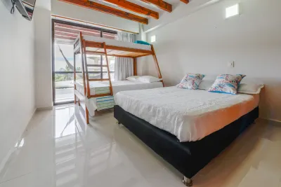 Hermoso Apto Bay Point 403 Con Balcon