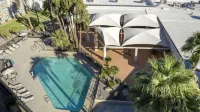 Radisson Hotel Casa Grande - Pools