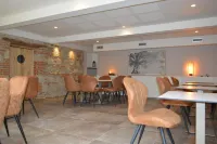 L'Inattendu Hotels in Fiac