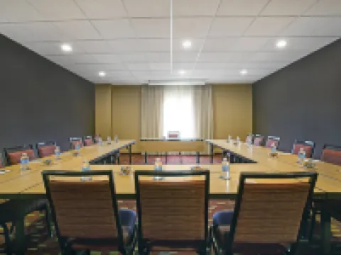 Courtyard Chicago Elmhurst/Oakbrook Area Hotels in Elmhurst