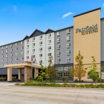 Fairfield Inn & Suites Seattle Downtown/Seattle Center Hotels near Space Needle