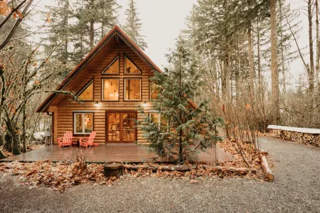 Glacier Springs Cabin #21 - This Family Home Says Cabin in the Country! Отели в г. Деминг