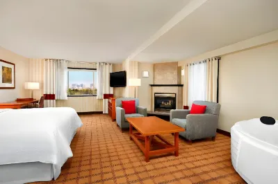Four Points by Sheraton Edmonton South