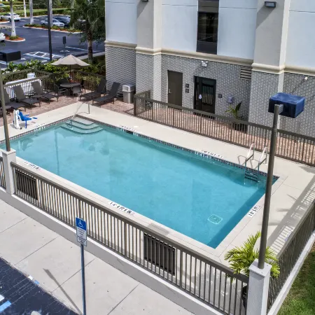 Hampton Inn & Suites Fort Myers-Estero/FGCU