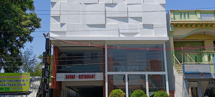 โรงแรมวาร์ดาอินน์ โรงแรมในเอโรด