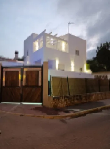 Alhamar House with Private Pool